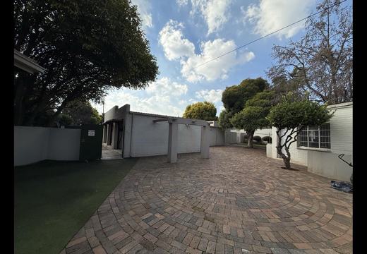 4 bedroom House in Bedfordview