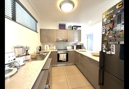 Ultra-Modern 2-Bedroom, 2-Bathroom Apartment for Sale in Bedfordview