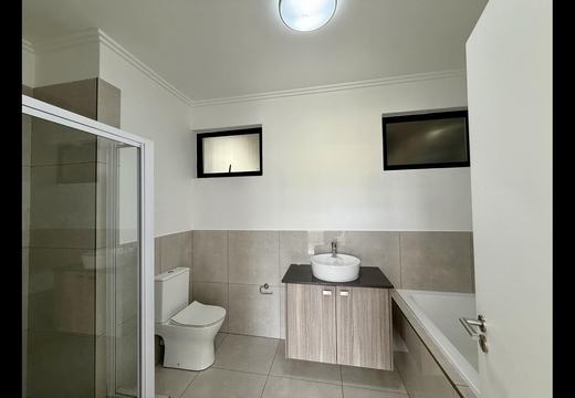 1 Bedroom Apartment To Let In Rivonia