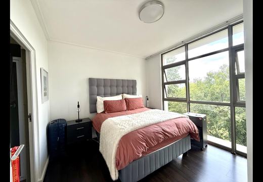 Ultra-Modern 2-Bedroom, 2-Bathroom Apartment for Sale in Bedfordview