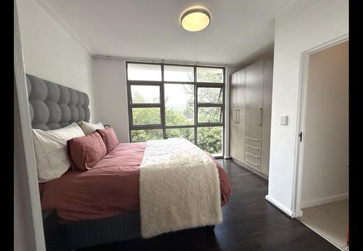 Ultra-Modern 2-Bedroom, 2-Bathroom Apartment for Sale in Bedfordview
